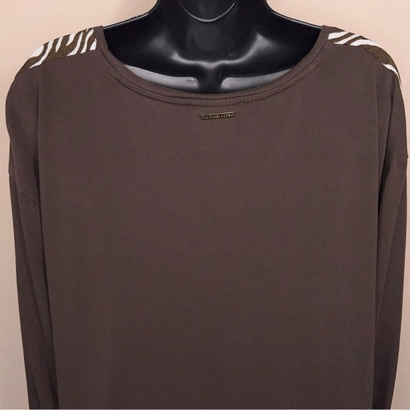 LARGE MICHAEL MICHAEL KORS BROWN ZEBRA PRINT TOP FAUX FUR FRONT - Picture 8 of 13